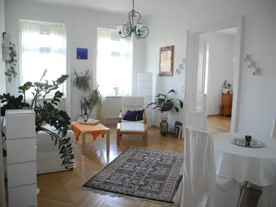 Ein Sitzbereich in der Unterkunft Jugendstil Apartment