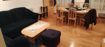 Ein Sitzbereich in der Unterkunft 2-room Appartment near Westbahnhof (U 3)