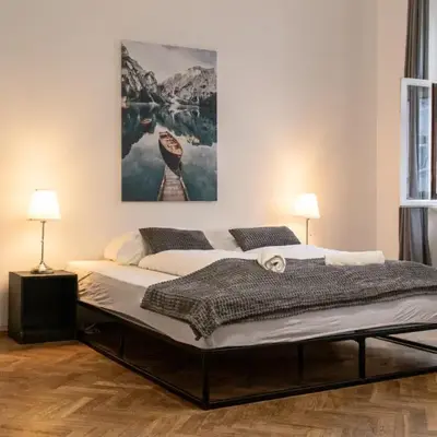 Cozy 2BR Apartment - Near Wiener Stadthalle