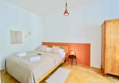 Ein Bett oder Betten in einem Zimmer der Unterkunft Beautiful Flat Next to Karlskirche