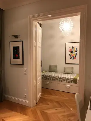 Ein Bett oder Betten in einem Zimmer der Unterkunft Luxury 2BR Apartment Neubaugasse