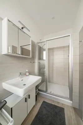 Ein Badezimmer in der Unterkunft Stylish and well located apartment near Belvedere