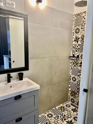 Ein Badezimmer in der Unterkunft Beautiful city centre apartment