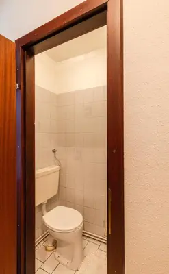 Ein Badezimmer in der Unterkunft Hallo Vienna suite Apartment Nr 8