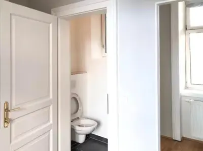 Ein Badezimmer in der Unterkunft Classic, Modern & Sunny. 7min to Vienna’s center!