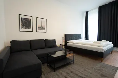 Ein Bett oder Betten in einem Zimmer der Unterkunft Lovely 1-bedroom apartment next to Praterstern