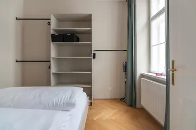 Ein Bett oder Betten in einem Zimmer der Unterkunft Hochwertiges Apartment mit direkter Anbindung zum Zentrum in hippen Viertel