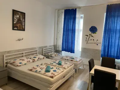 Ein Bett oder Betten in einem Zimmer der Unterkunft Heino Apartments