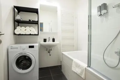 Ein Badezimmer in der Unterkunft Aesthetic newly renovated apartment located near Belvedere Castle, 15 minutes from Stephansplatz